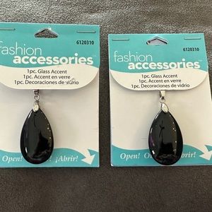 NWT!  Fashion Accessories 2 Black Glass Teardrop Pendants for Jewelry Making